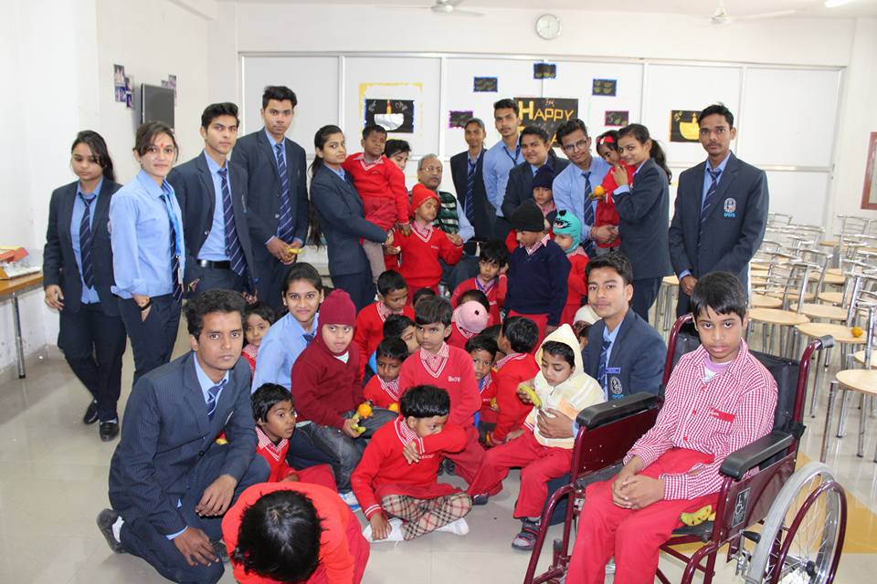 students met with special kids