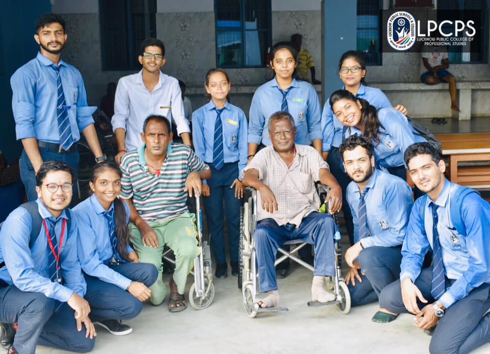 LPCPS Students @ Old age home