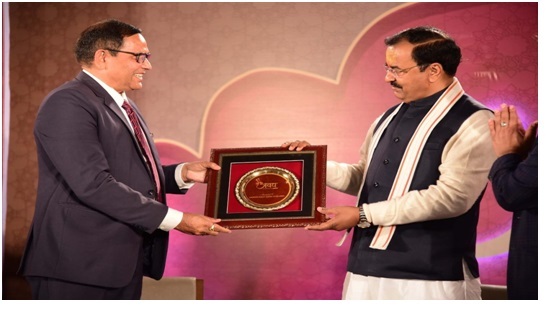 Received Awadh Award by NEWS 18 UP & UK in the year 2020
