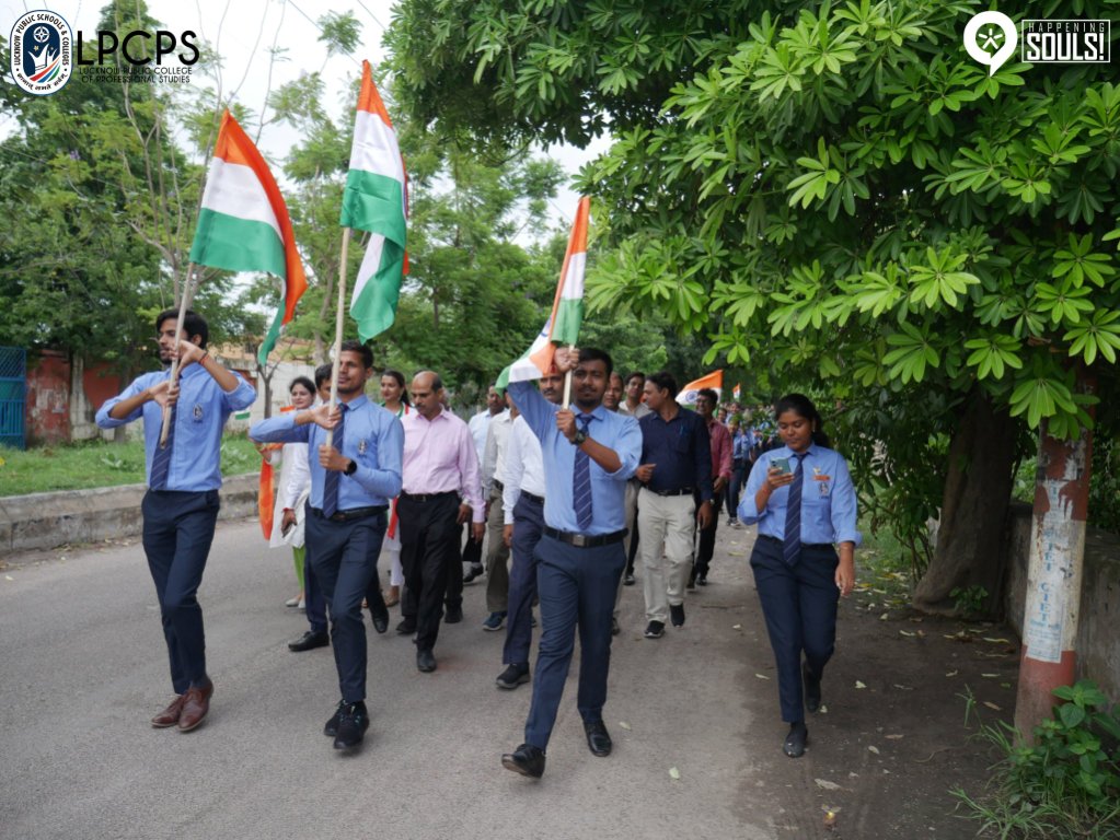 Azadi Ka Amrit Mahotsav-Parade around the college premises celebrating Independence Day